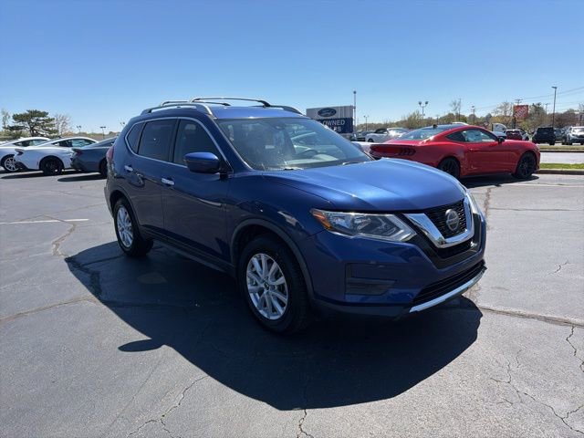 Used 2019 Nissan Rogue SV image 1