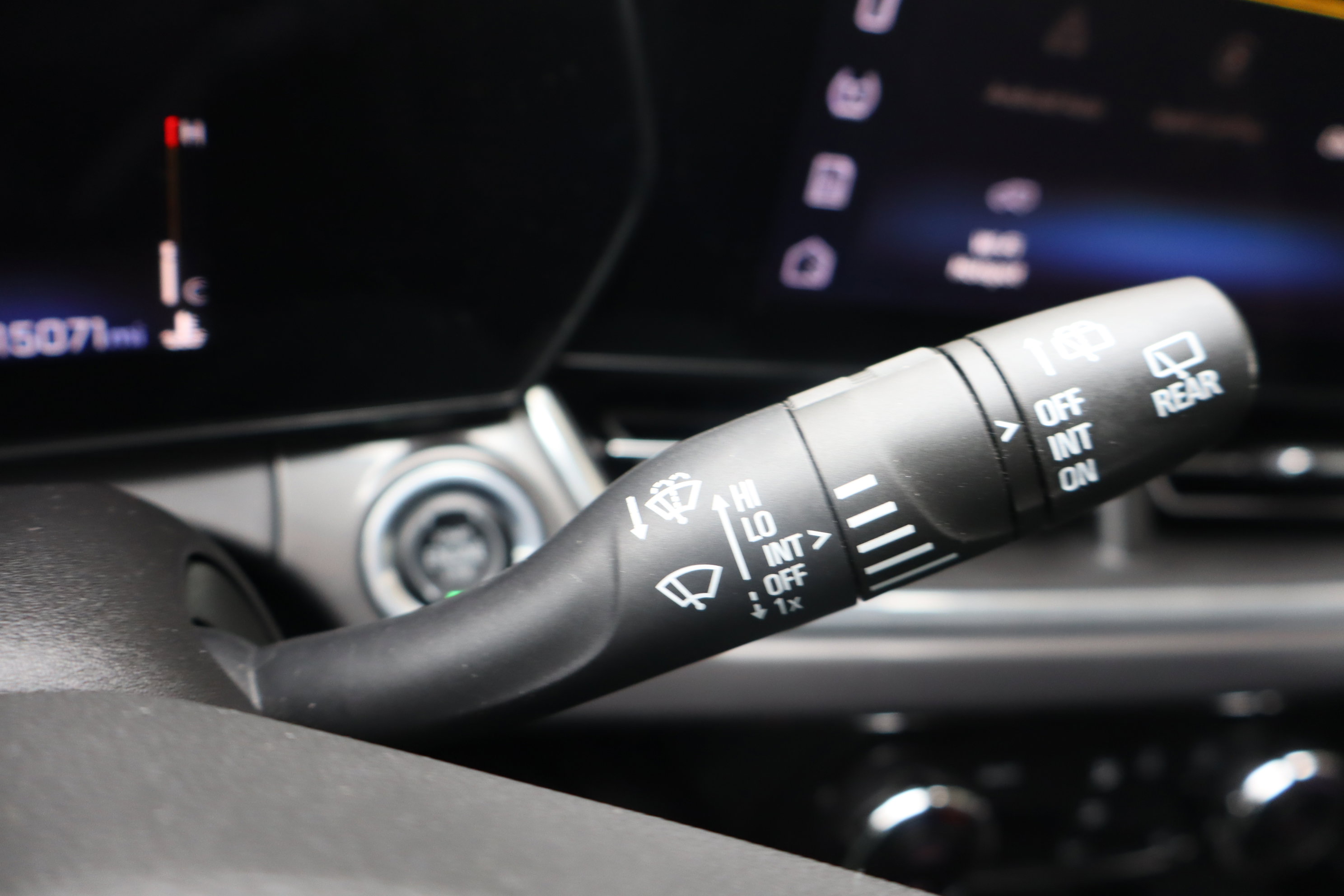 Certified 2024 Chevrolet Trax ACTIV w/ Sunroof Package image 24