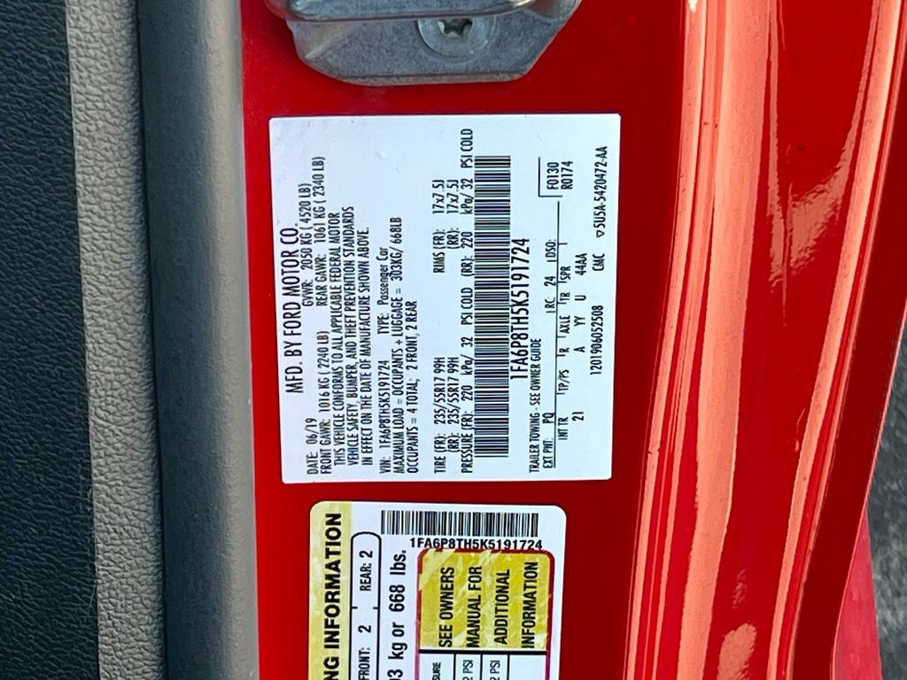 Used 2019 Ford Mustang Coupe image 28