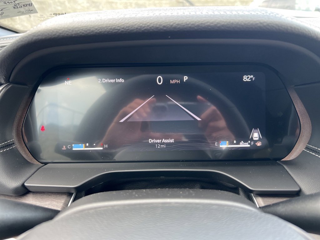 New 2025 Jeep Grand Cherokee L Limited image 15