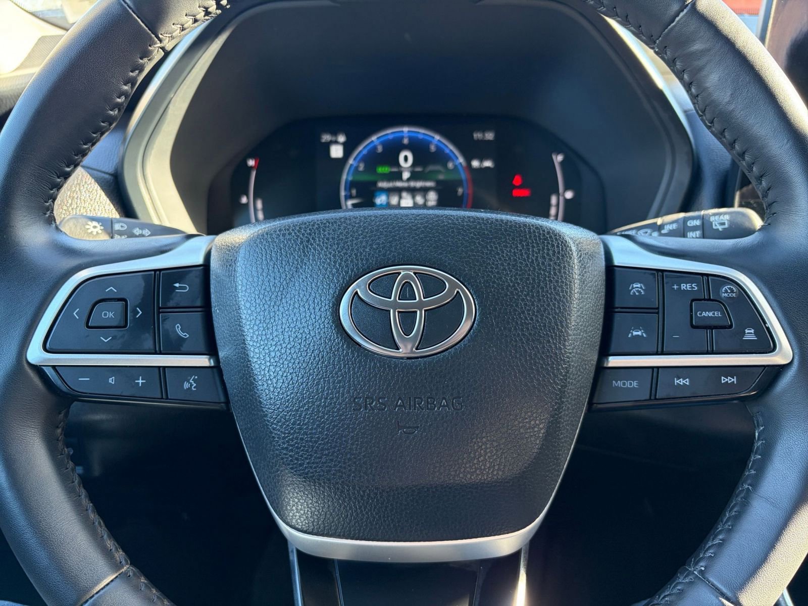 Used 2025 Toyota Grand Highlander FWD image 28