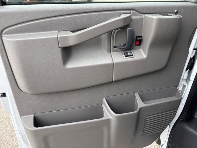 New 2025 Chevrolet Express 3500 w/ Power Convenience Package RWD image 14