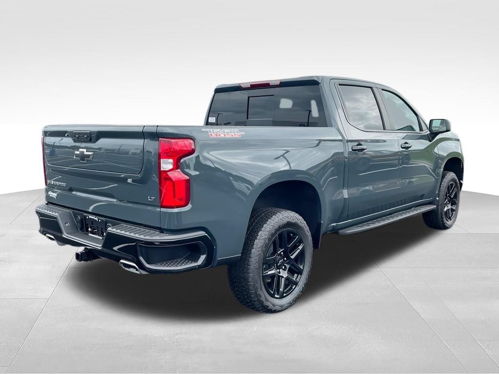 Used 2025 Chevrolet Silverado 1500 LT Trail Boss w/ Convenience Package II AWD/4WD image 8
