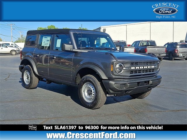 New 2025 Ford Bronco 4-Door image 1