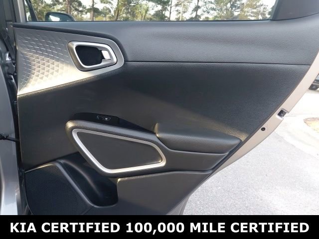 Certified 2025 Kia Soul LX image 22
