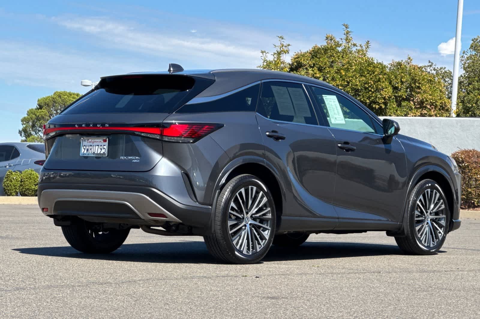Certified 2026 Lexus RX 350 w/ Convenience Package AWD/4WD image 2
