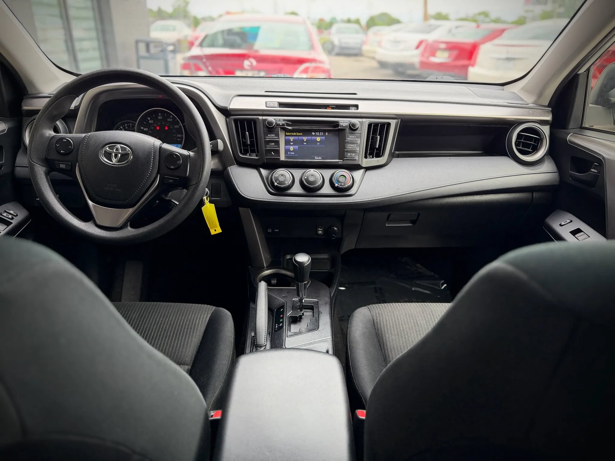 Used 2016 Toyota RAV4 LE FWD image 7