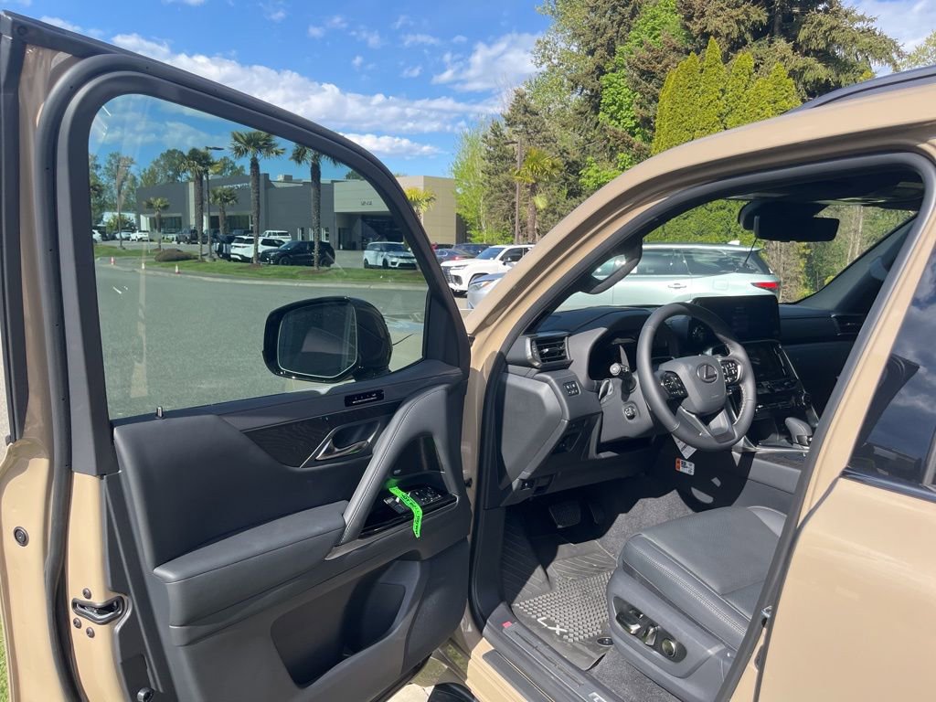 New 2026 Lexus LX 700h Overtrail AWD/4WD image 10