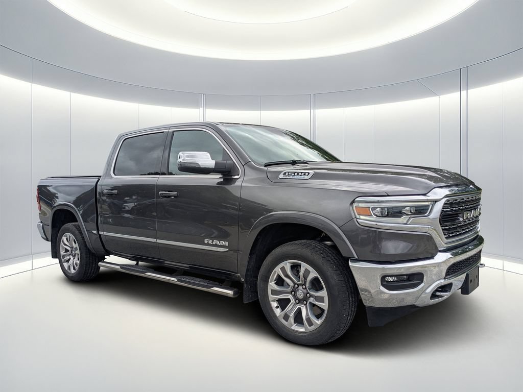 Used 2024 RAM 1500 Limited AWD/4WD image 1