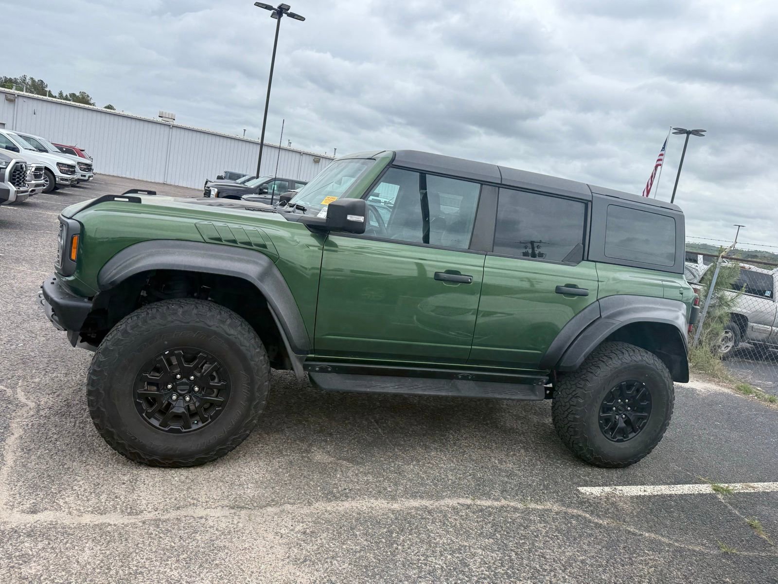 Used 2022 Ford Bronco Raptor image 4