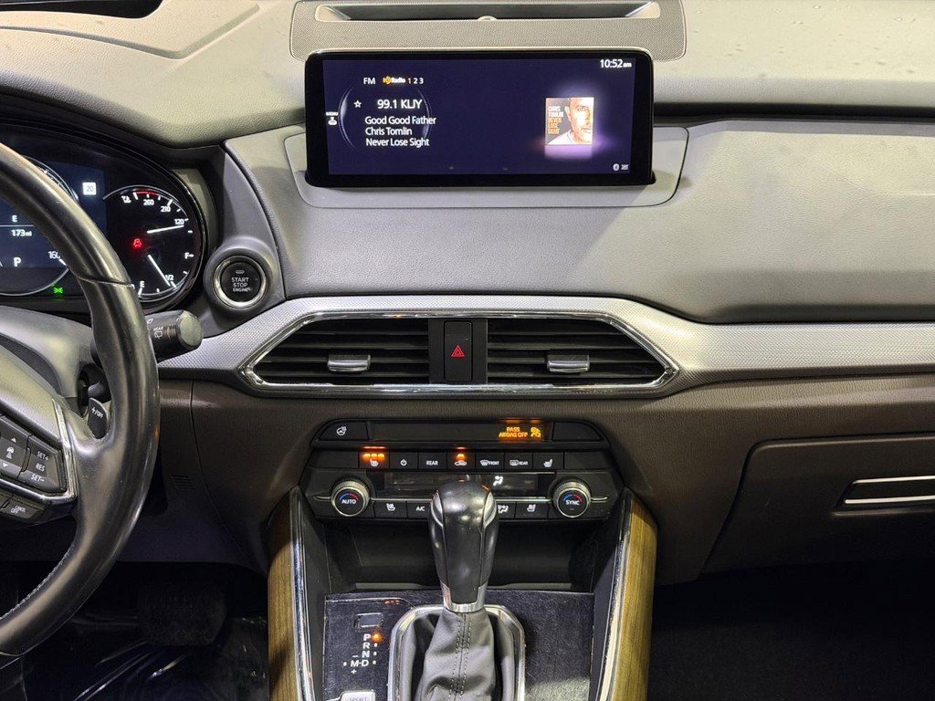 Used 2021 MAZDA CX-9 Signature image 13
