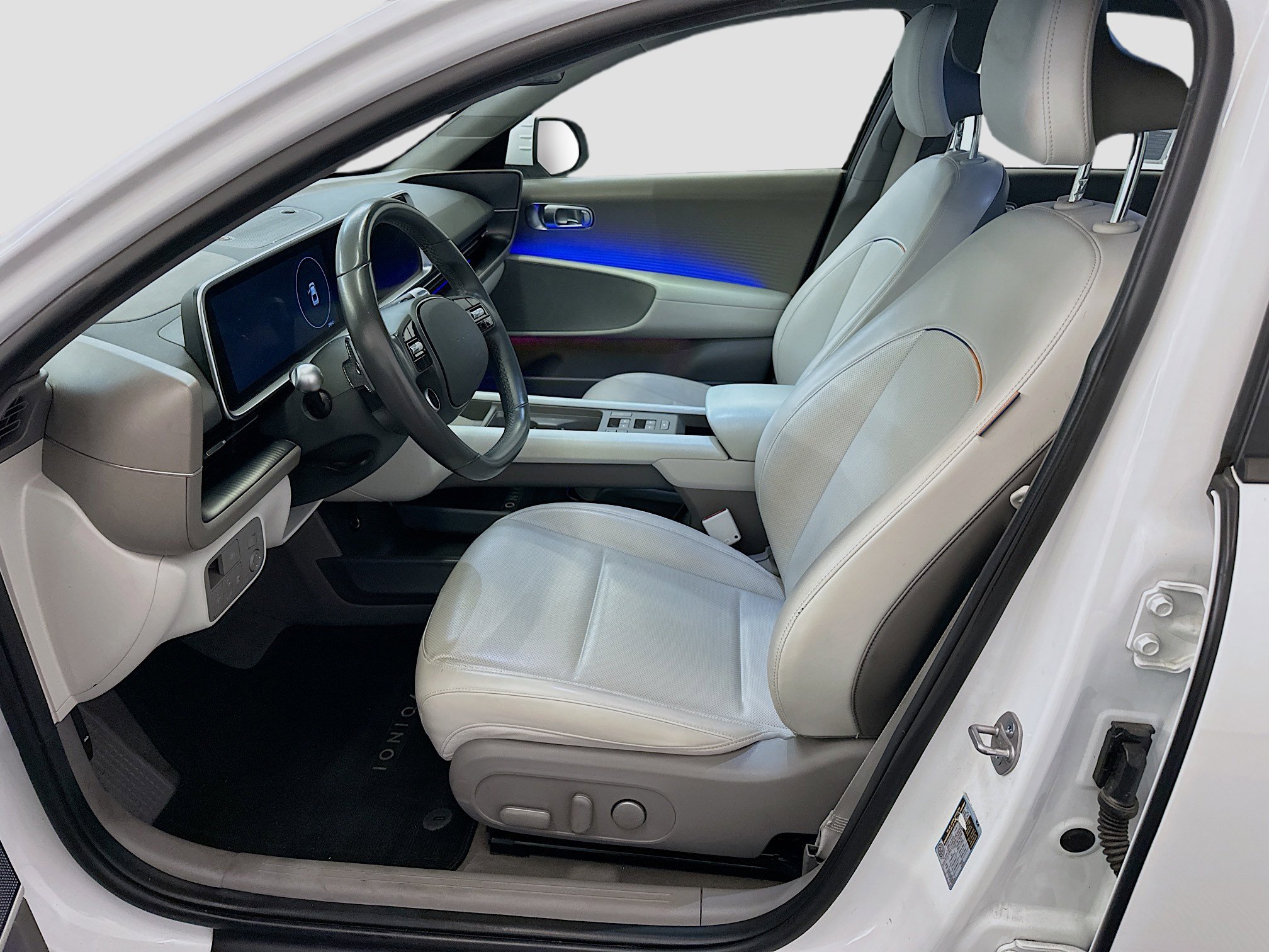 Used 2023 Hyundai Ioniq 6 SEL w/ Cargo Package image 13