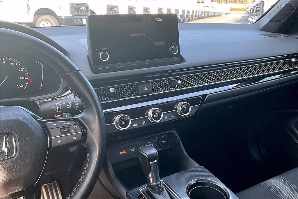 Used 2022 Honda Civic Sport image 6