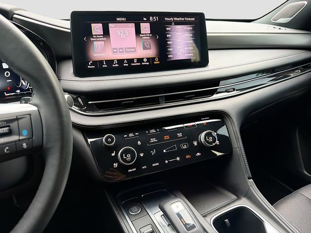 Used 2025 INFINITI QX60 Luxe w/ Black Edition FWD image 29