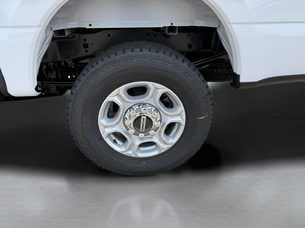 New 2026 Ford F250 XLT w/ FX4 Off-Road Package AWD/4WD image 24