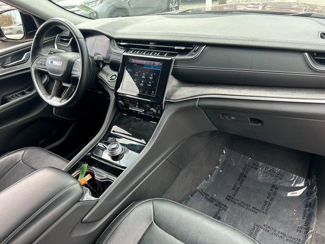 Used 2022 Jeep Grand Cherokee L Limited image 36