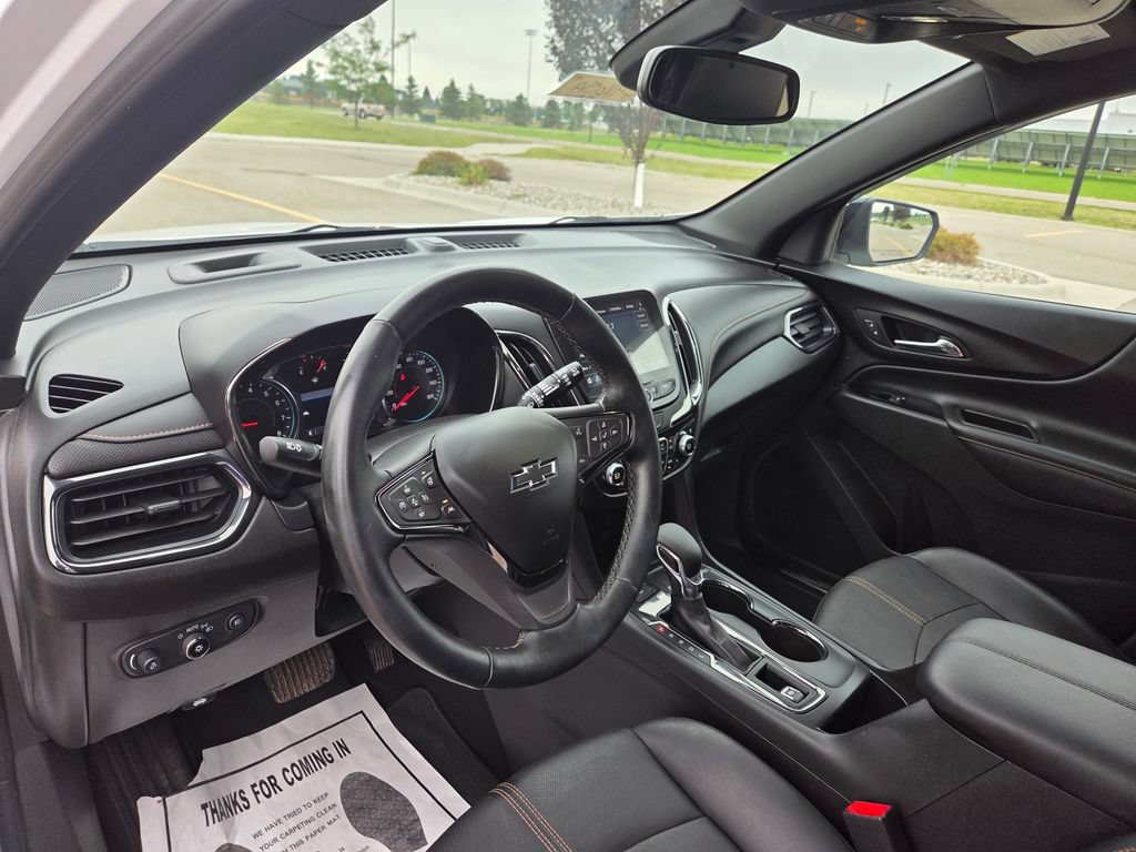 Used 2023 Chevrolet Equinox Premier AWD/4WD image 14