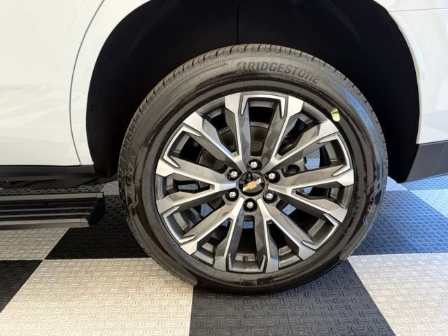 New 2026 Chevrolet Tahoe High Country AWD/4WD image 12