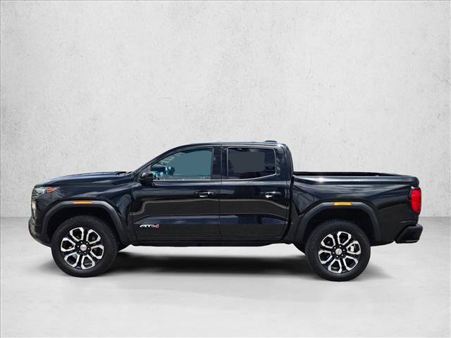 Used 2023 GMC Canyon AT4 w/ AT4 Premium Package AWD/4WD image 9