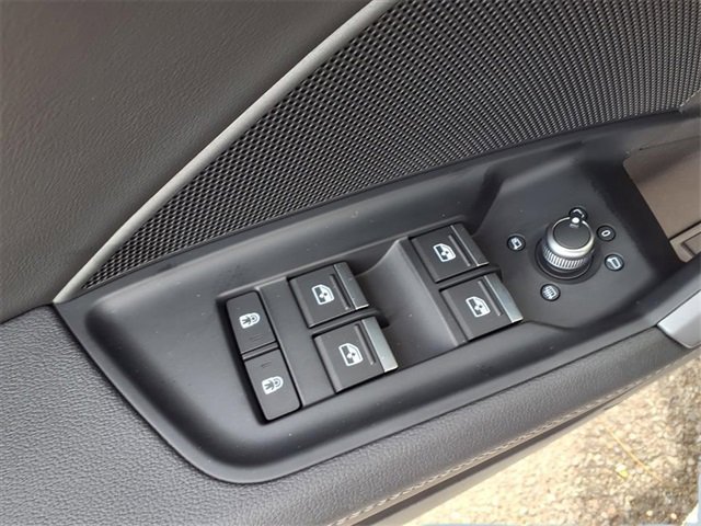 Used 2025 Audi A3 2.0T Premium w/ Convenience Package image 11