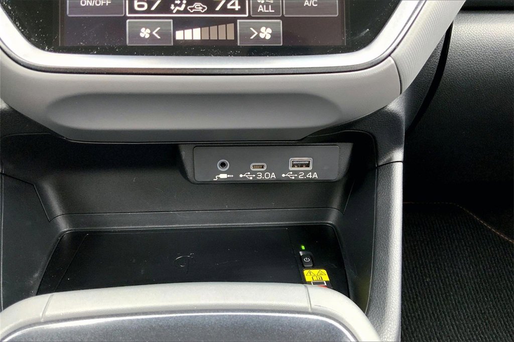 Certified 2025 Subaru Crosstrek 2.5i Limited w/ Crosstrek Mirror Package image 14