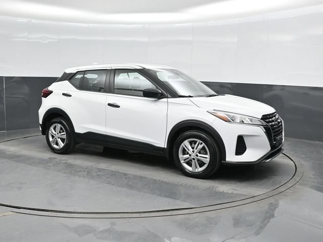 Used 2024 Nissan Kicks S FWD image 6