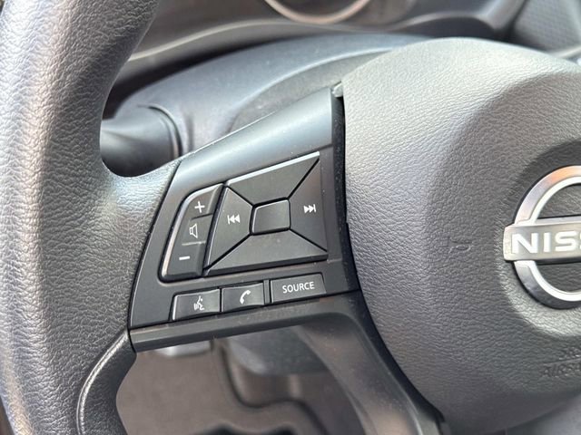 Certified 2025 Nissan Kicks Play S image 25