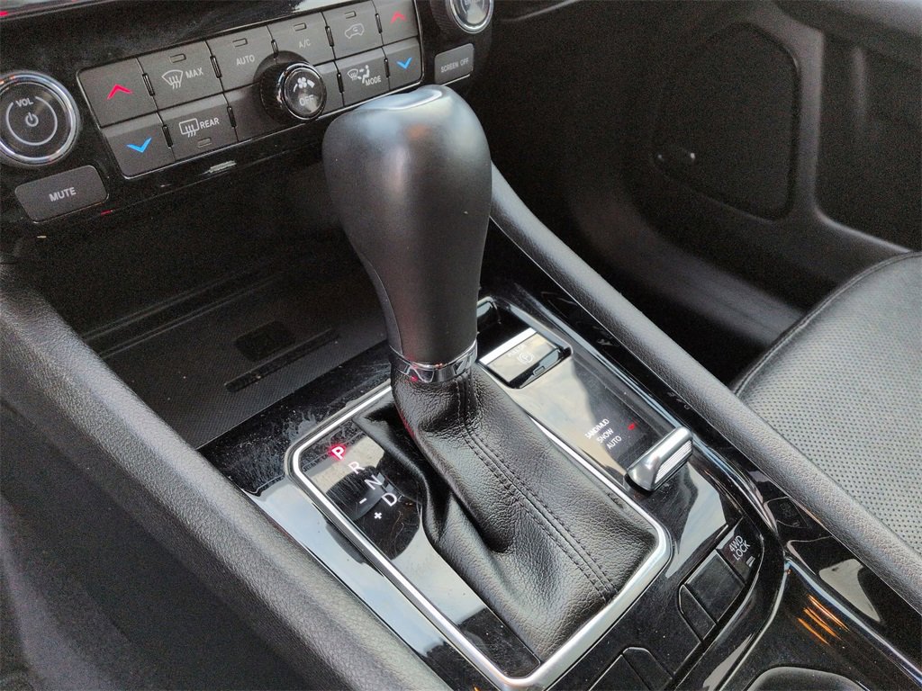 Used 2022 Jeep Compass Limited w/ (RED) Package image 23