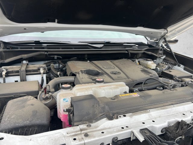 Used 2024 Toyota Tundra Limited AWD/4WD image 27