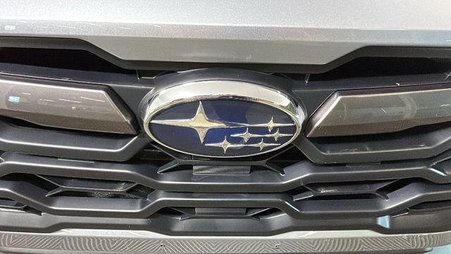Used 2024 Subaru Crosstrek 2.5i Limited AWD/4WD image 9