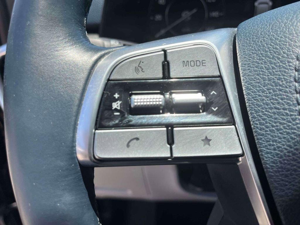 Used 2024 Kia Telluride SX w/ Towing Package AWD/4WD image 20