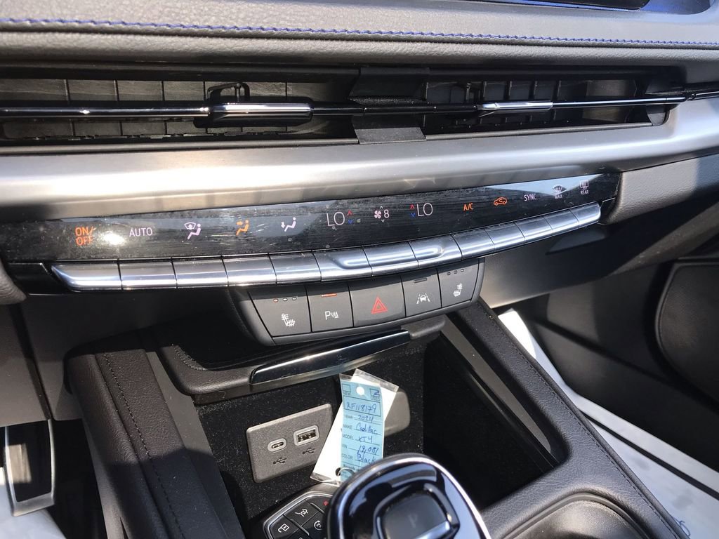 Used 2024 Cadillac XT4 Sport w/ LPO, Floor Liner Package AWD/4WD image 19