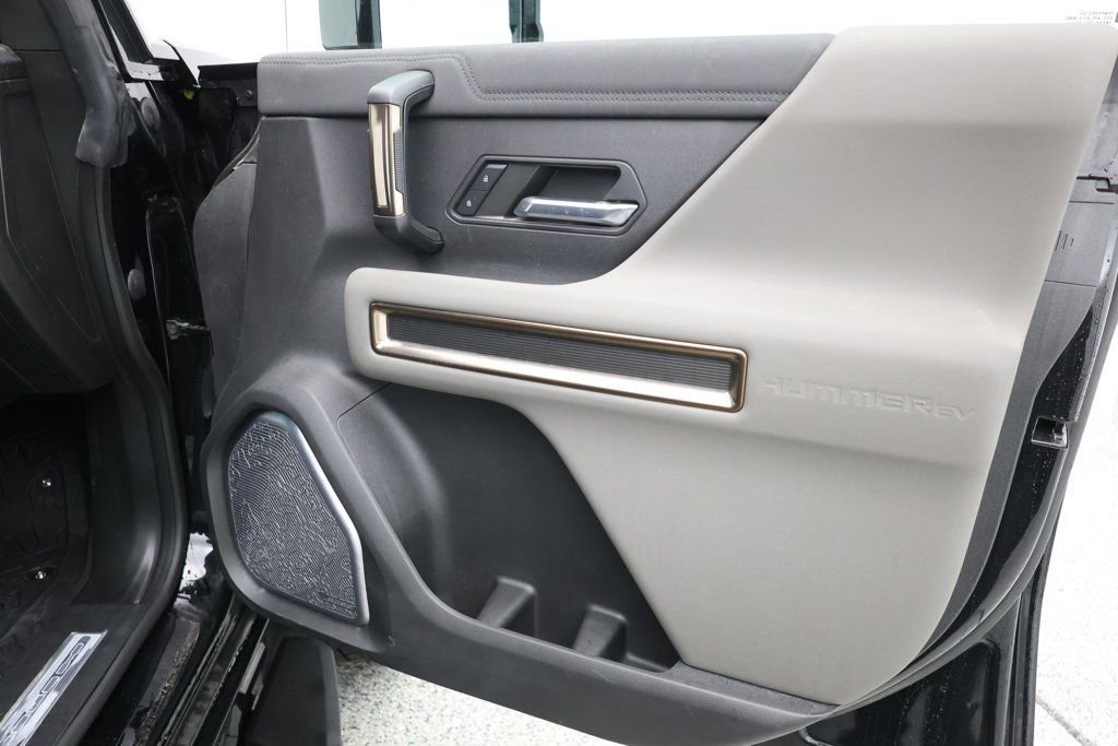 Used 2024 GMC Hummer EV 3X image 22