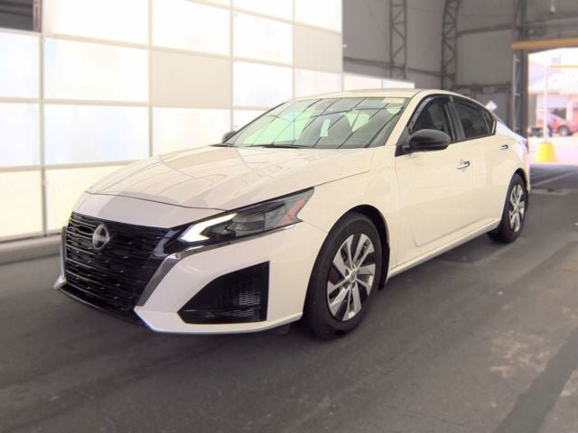 Used 2025 Nissan Altima 2.5 S FWD video 1