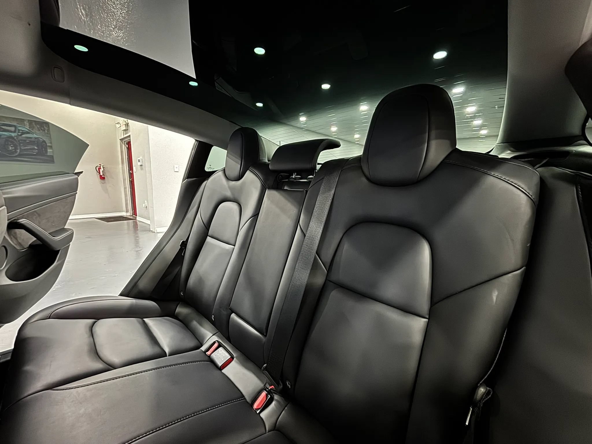 Used 2021 Tesla Model 3 Standard Range RWD image 14