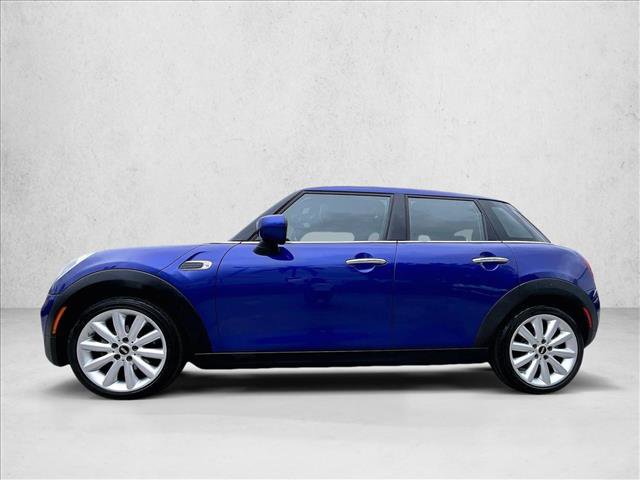 Used 2021 MINI Cooper 4-Door Hardtop image 6
