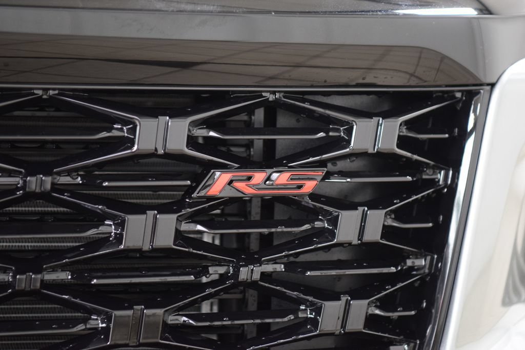 New 2026 Chevrolet Traverse RS AWD/4WD image 16
