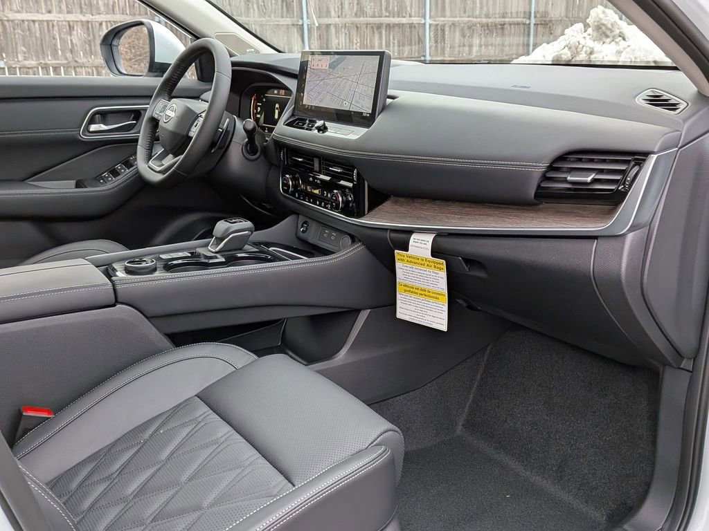New 2026 Nissan Rogue Platinum w/ Platinum Premium Package image 24