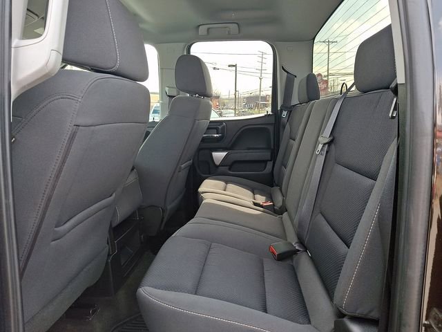 Used 2018 Chevrolet Silverado 1500 LT w/ All Star Edition image 10
