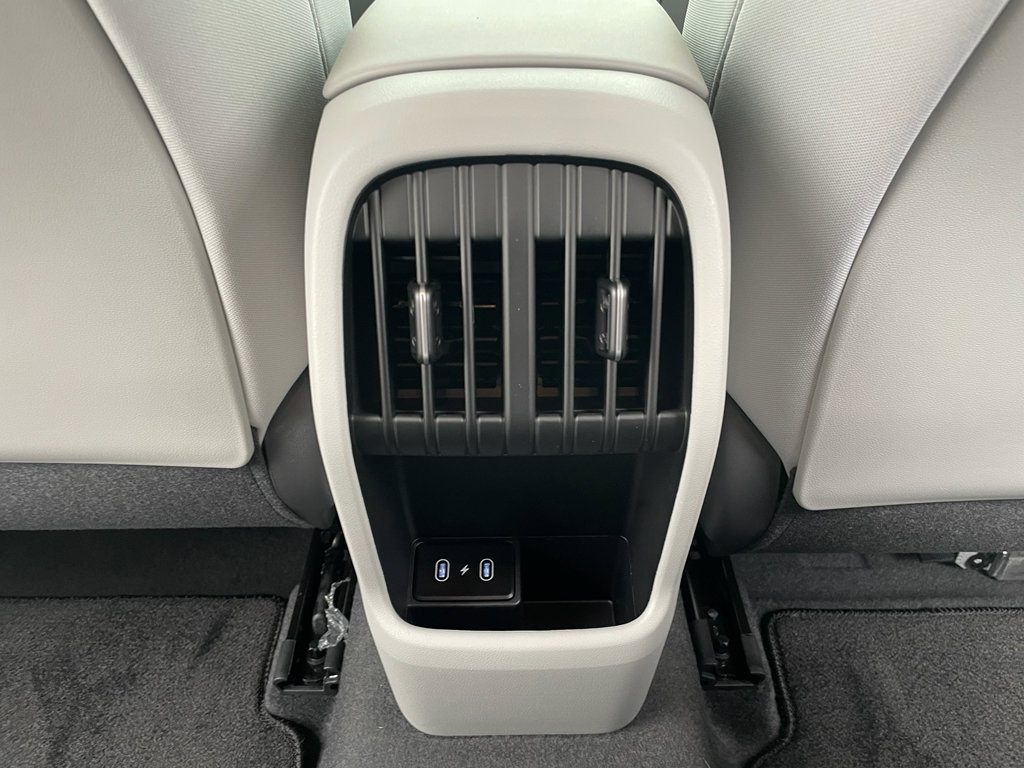 New 2025 Hyundai Kona SEL image 24
