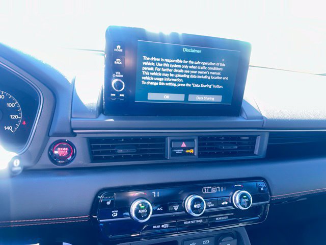 Used 2024 Honda Pilot TrailSport image 10