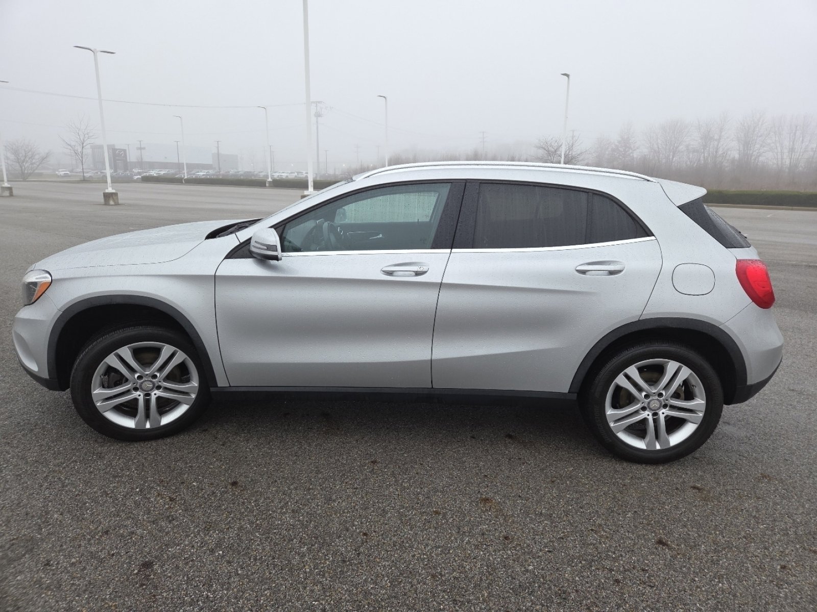 Used 2017 Mercedes-Benz GLA 250 4MATIC image 12