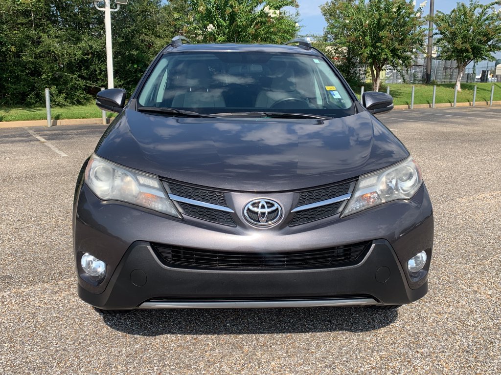 Used 2015 Toyota RAV4 XLE FWD image 3