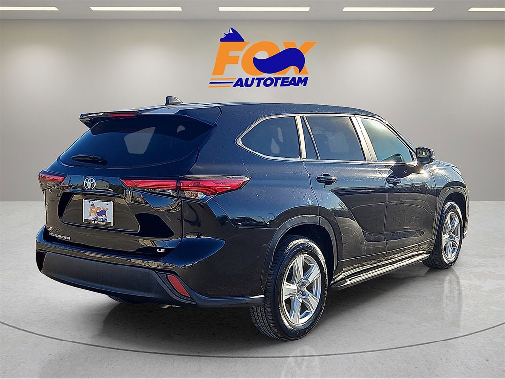 Used 2023 Toyota Highlander L image 5