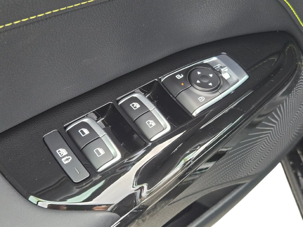 New 2027 Kia K5 GT FWD image 15