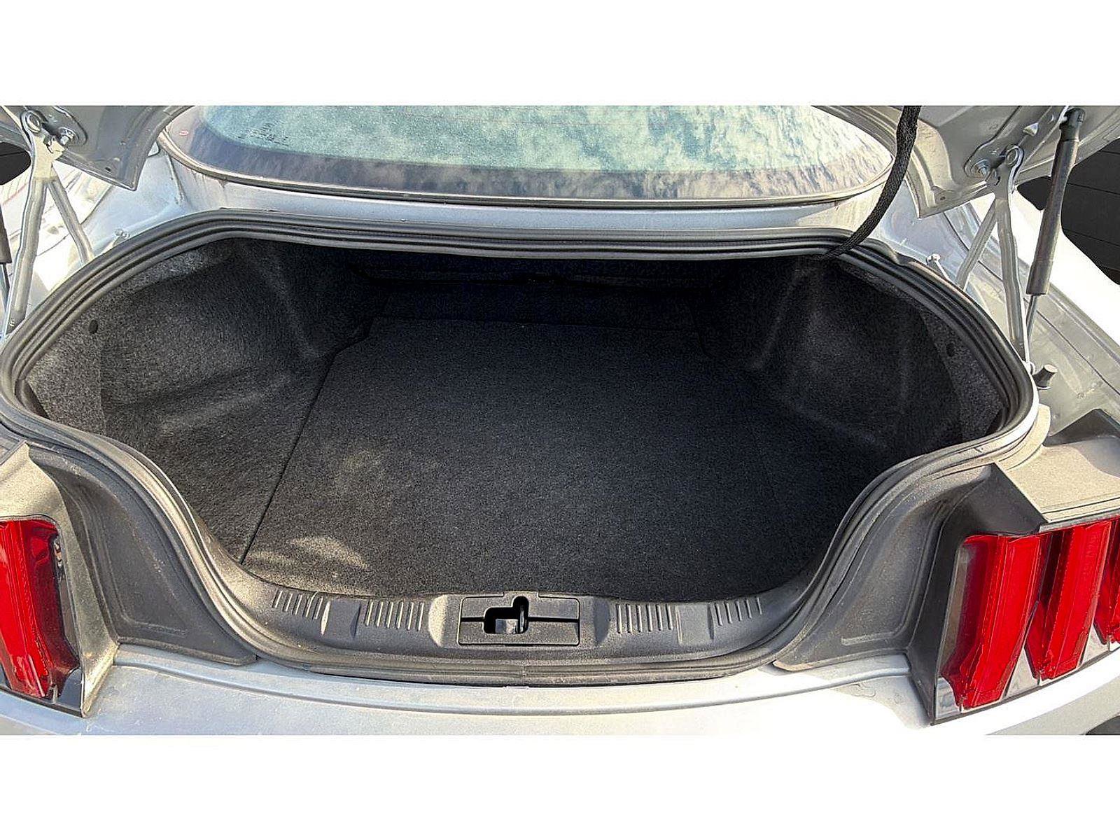 Used 2023 Ford Mustang Premium image 19