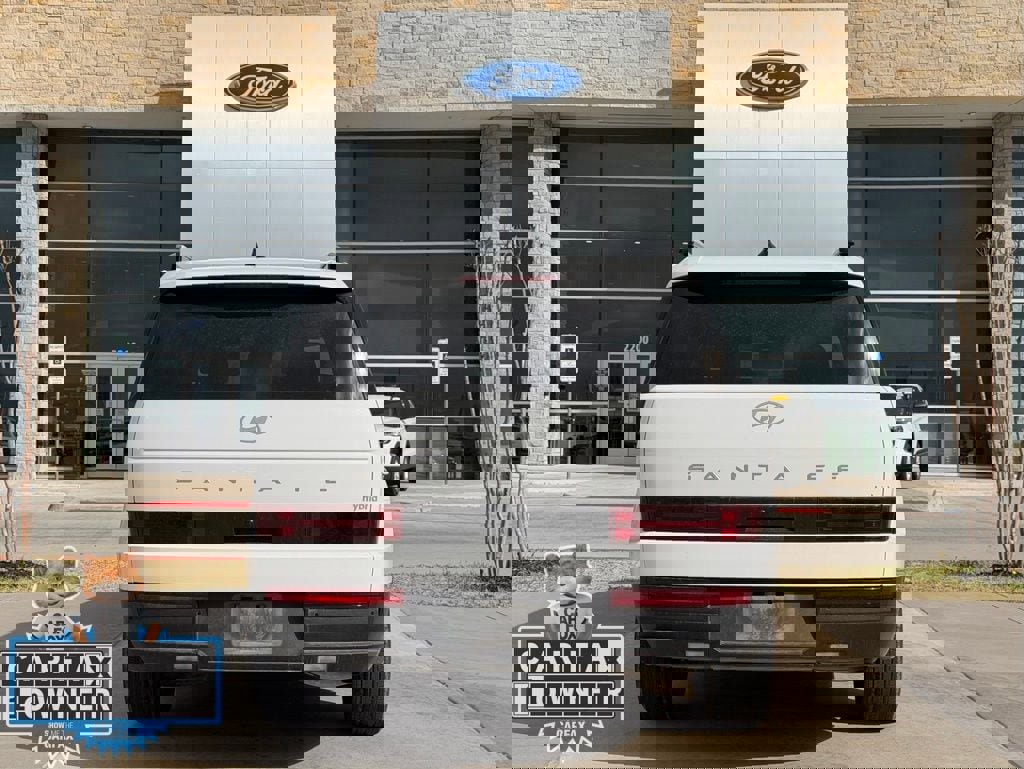 Used 2024 Hyundai Santa Fe SEL image 20