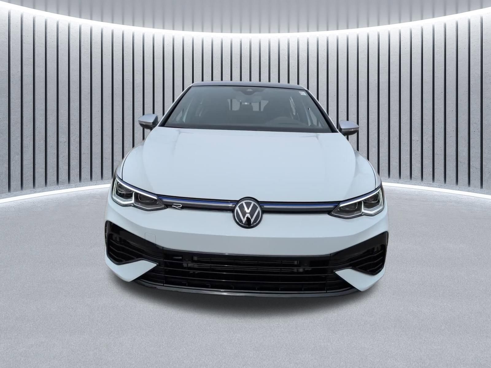 Used 2024 Volkswagen Golf R image 21