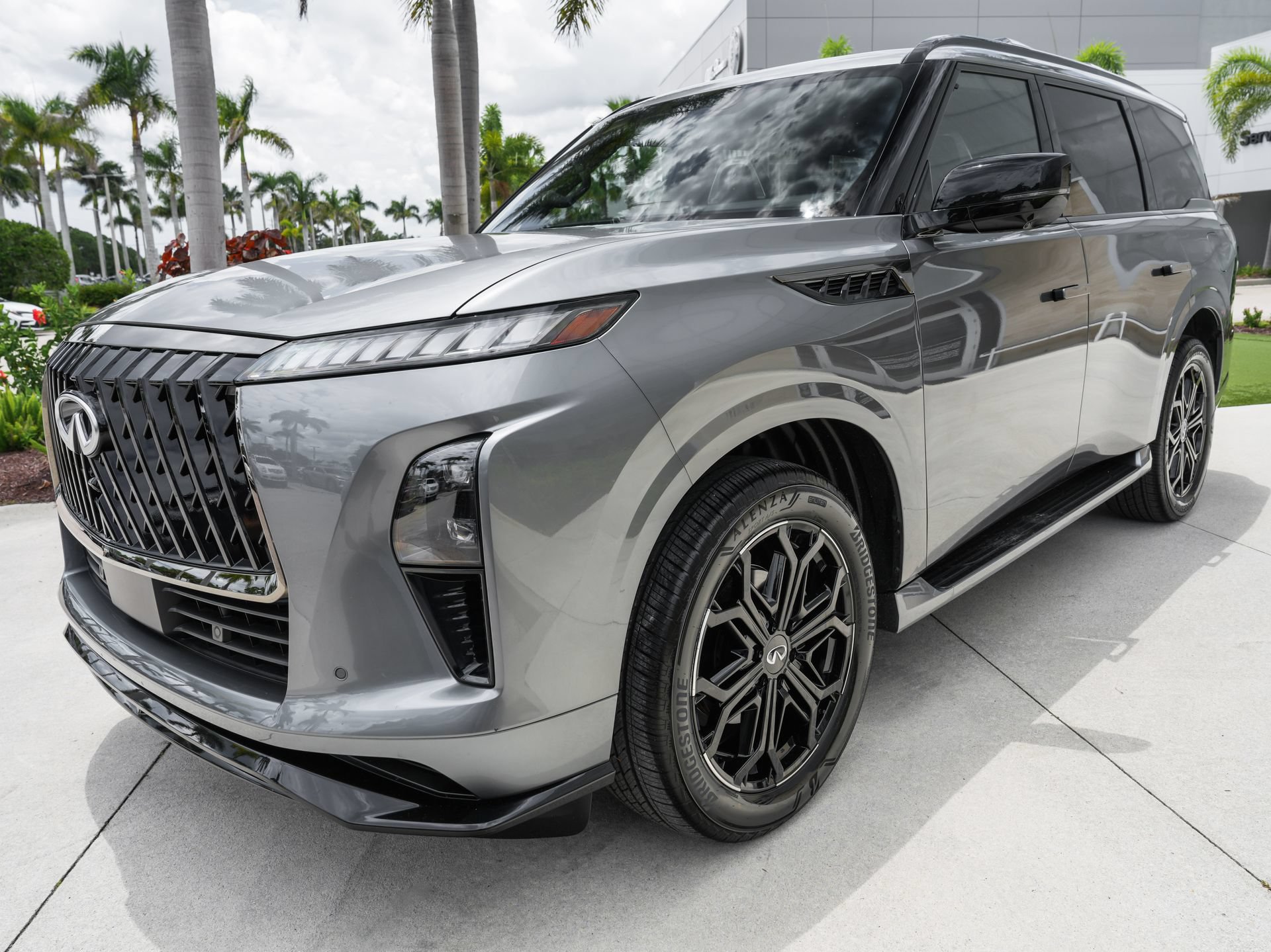 Certified 2026 INFINITI QX80 4WD image 6