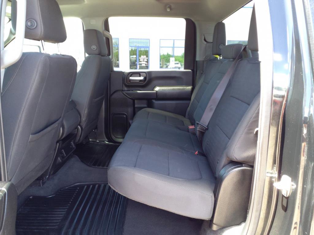 Used 2023 Chevrolet Silverado 2500 LT AWD/4WD image 11